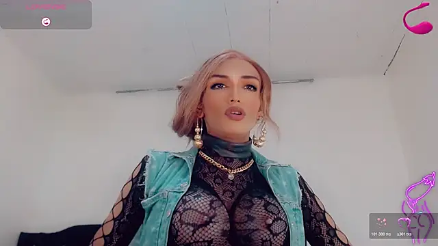 Oriana_braom's Webcam Show