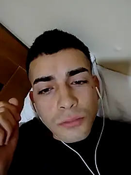 Milktobig's Webcam Show
