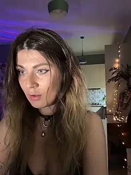 Rita_Tease Adlı Modelin Canlı XXX Sohbeti