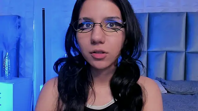 Chat XXX ao vivo de HollyPeach