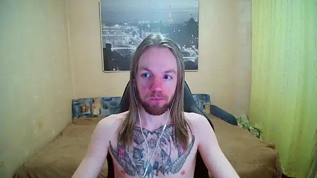 AdamDickens Show in webcam