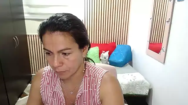 Chat XXX Live camilavargas_