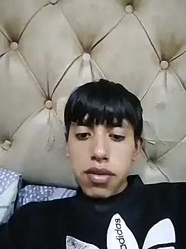 danuel23's Live XXX Chat