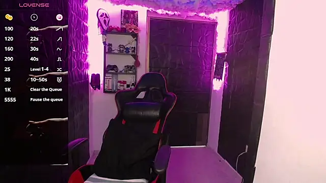 XXX chat uživo modela lunarichy22