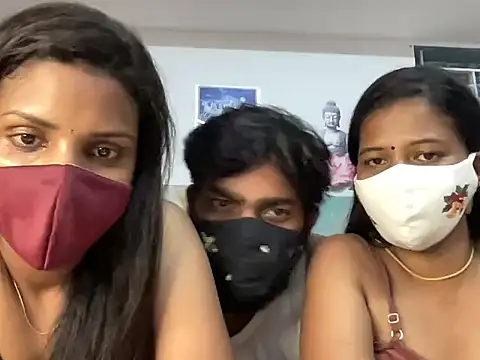 Tamil_india_couples_'s Live XXX Chat