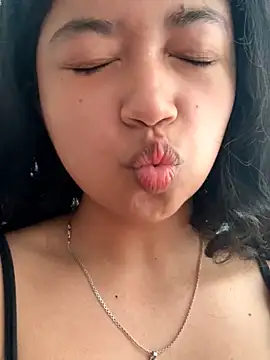 Peach_Girll: απευθείας συνομιλία ΧΧΧ