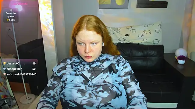 Cassie_xKiss: вебкам-шоу
