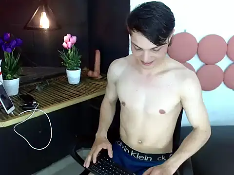 MaxxLouis 라이브 XXX 채팅