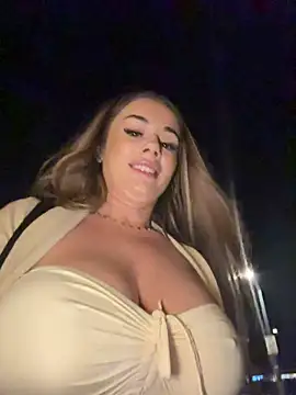 IsabellaEtthan লাইভ XXX চ্যাট