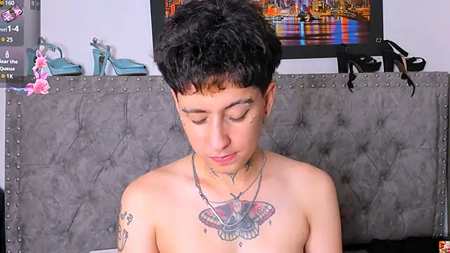 Show modela Taylor_Rossy na web-kameri
