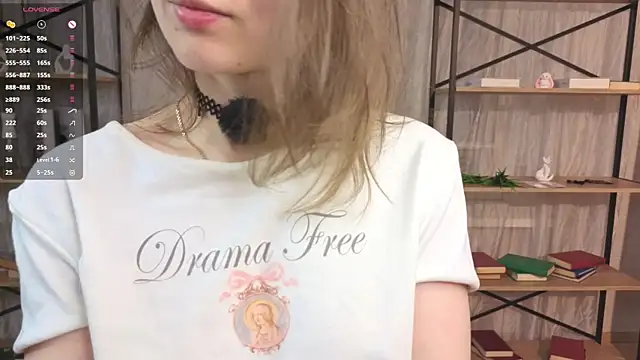 Crysta1Eva_ élő XXX-chatje