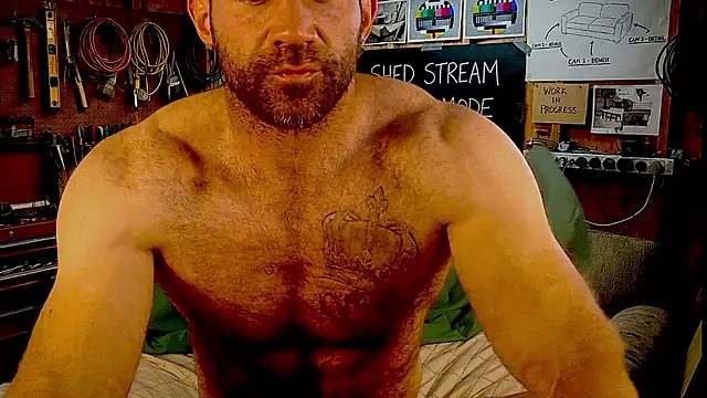 JonAriesxxx: διαδικτυακό σόου στην κάμερα
