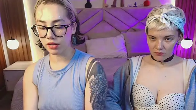 NoahAndGaia Live XXX-Chat