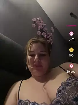 Passion-Blondy live XXX chat