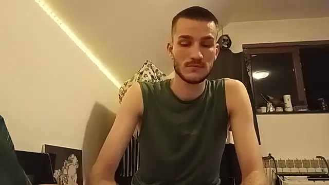 yoyoboy988 Webcam show
