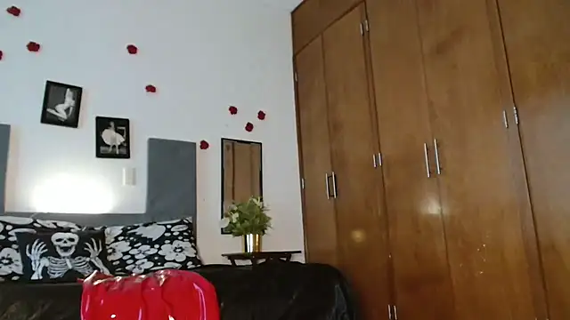 Živý XXX chat 3littles
