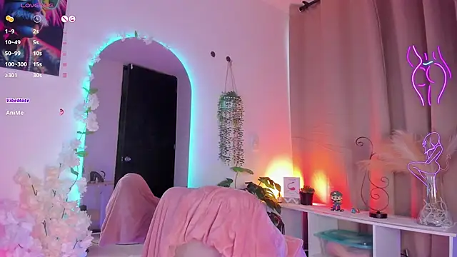 Chat +18 de NahomyVega ao vivo