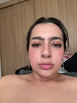 Nicollemays' Live XXX Chat