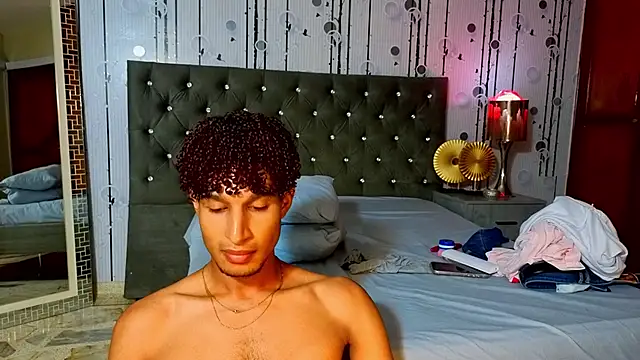 Alex_Bloom লাইভ XXX চ্যাট