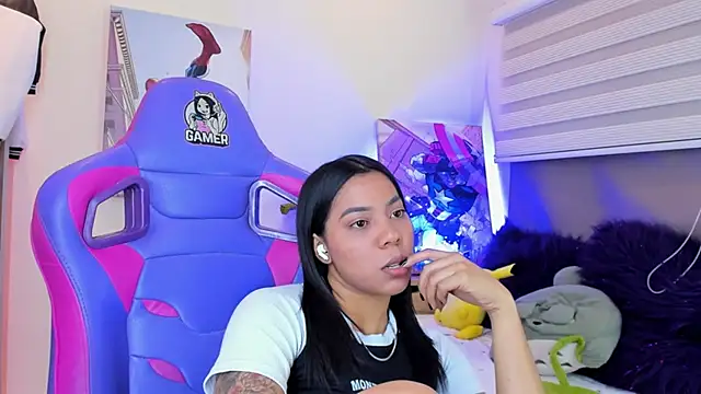 Chat XXX en directo de madelyn_rose_