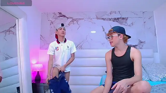 Marcus_and_Tonyn Live XXX chat