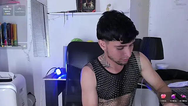 Show webcam de StefanoBigCock