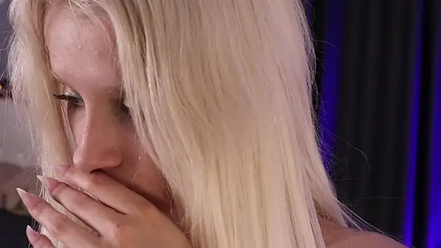 عرض كام Naomi_Demio