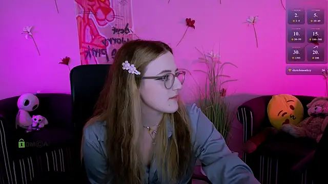 luna_berryy's Live XXX Chat