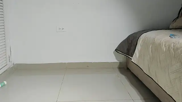 Živý XXX chat kristyl_paez