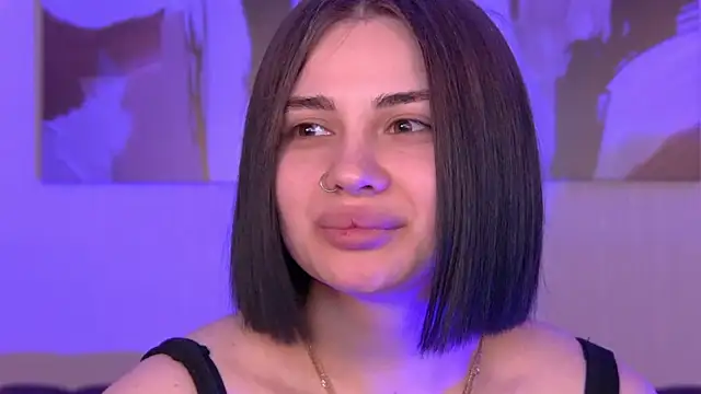 AdrianaToress Chat XXX live
