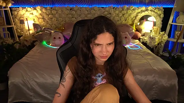 BabyFlowerr's Live XXX Chat