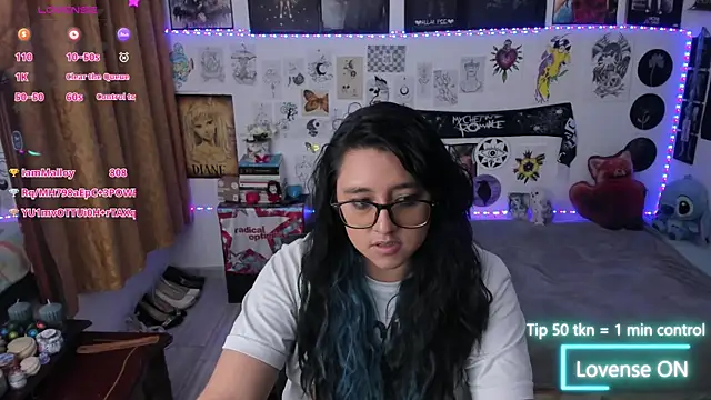 Cherry_blush_ élő XXX-chatje