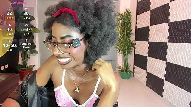Chat +18 de MelodyBlazze ao vivo