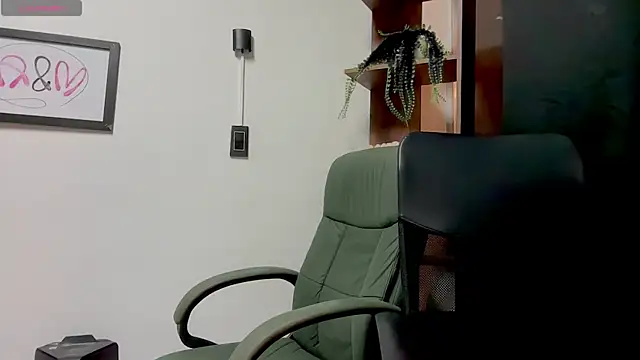 Chat XXX ao vivo de MarcellaGriffin