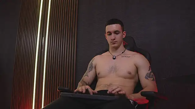Chat XXX ao vivo de JacksonOlsenn