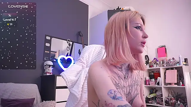 fraulein_mooon Live XXX Chat