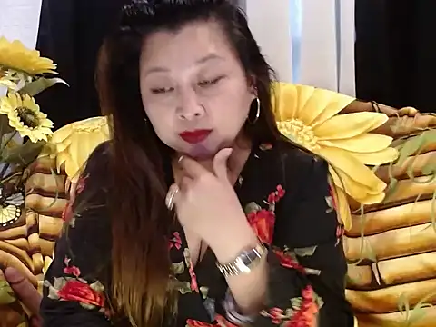 XXX chat uživo modela UrSweetClassyPinay