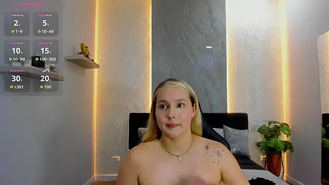 Emmaa_white_ 실시간 채팅방