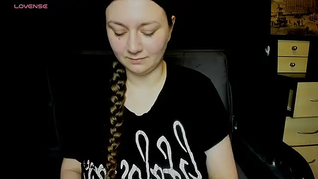 Chatroom XXX en direct de AlisaBacker
