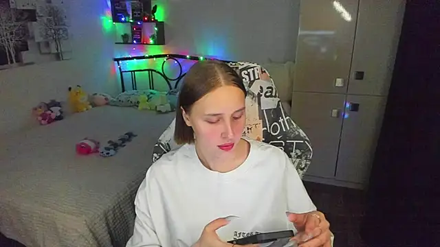 CrazyBitchInLace Chat XXX in diretta
