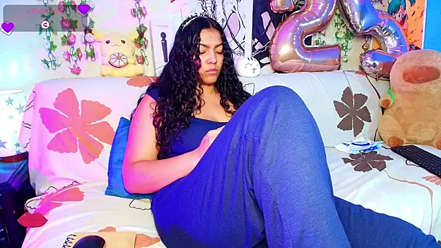 Chatroom XXX en direct de Vicky_Miller_05