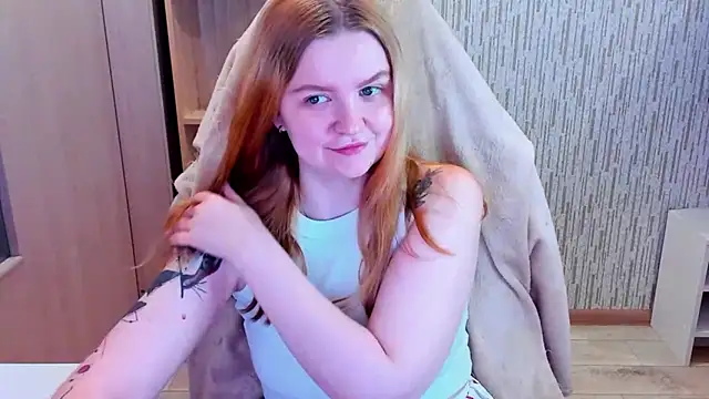 AnitaXVine Chat XXX in diretta