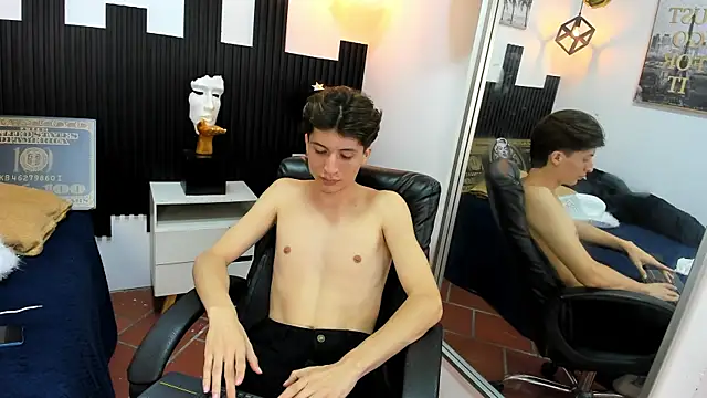 Marcoviolet Webcam Show