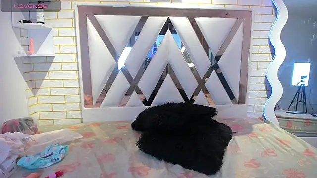 Red_Angell_'s Live XXX Chat