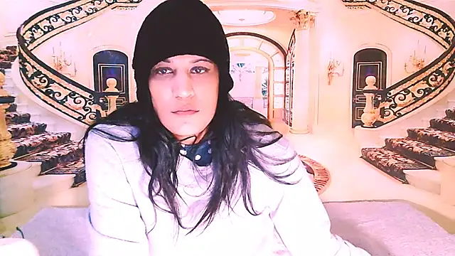 IndianSexcSmyle – Live XXX-chat