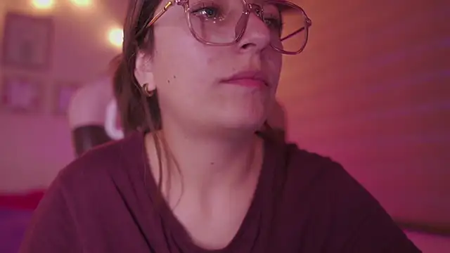 Czat XXX na żywo – milly_kenner