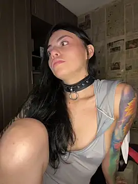 i_am_nina_ – Live XXX-chat