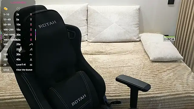 Larstar01 Live XXX-Chat