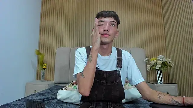 MichaelVasquex live XXX chat