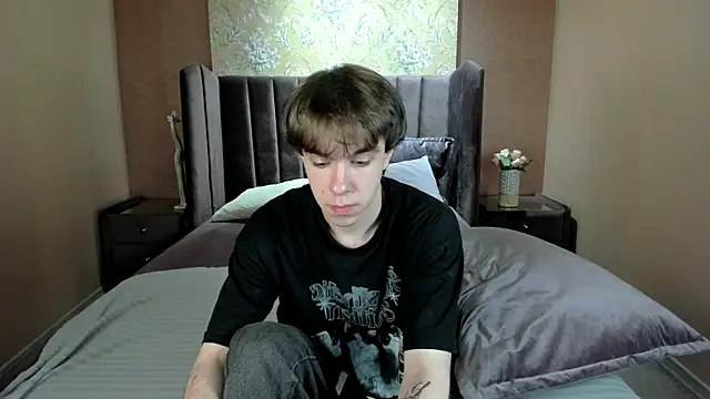 Онлайн чат XXX DaveBevy